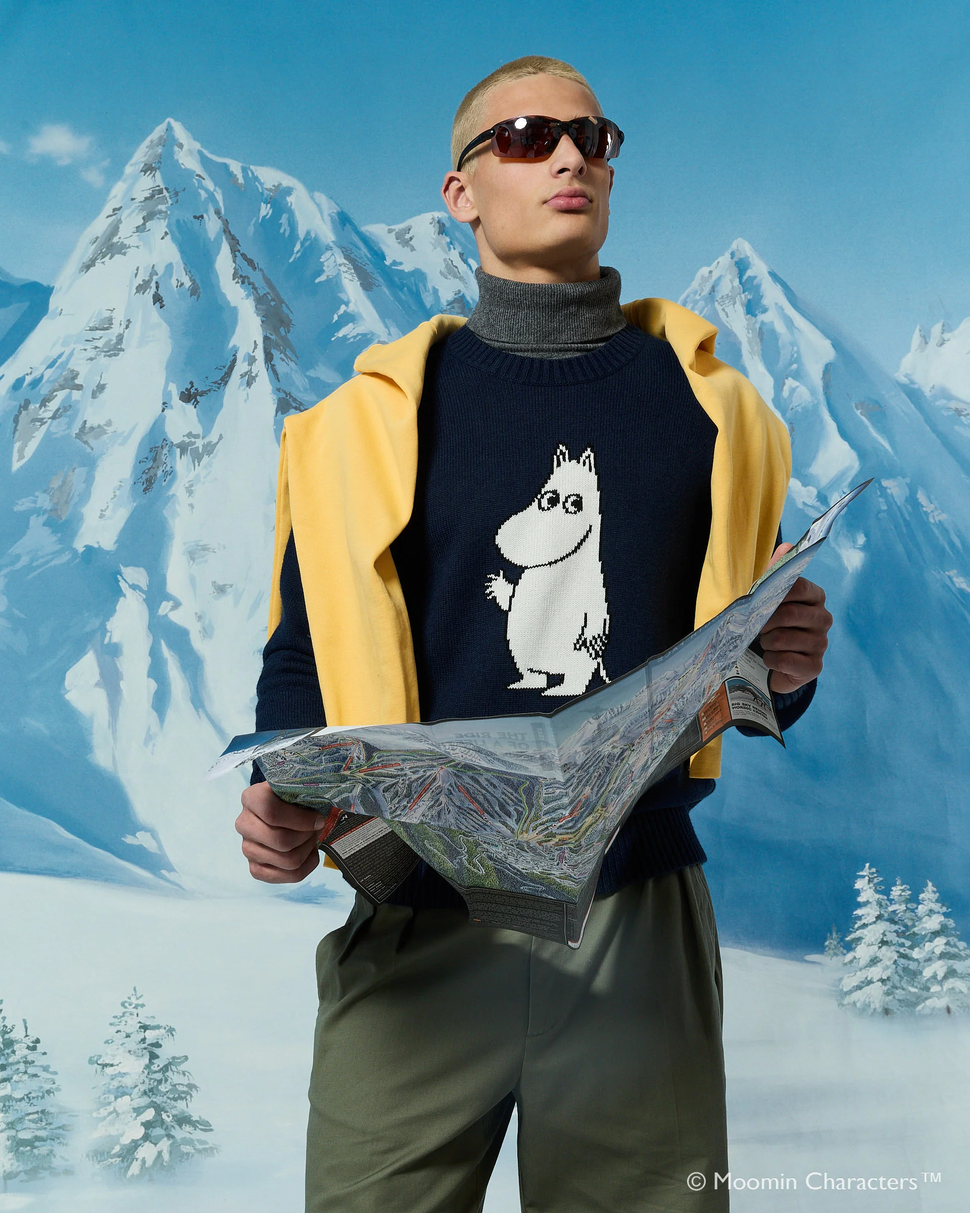 Men’s Cashmere Moomin Icon Sweater Navy - Image 3