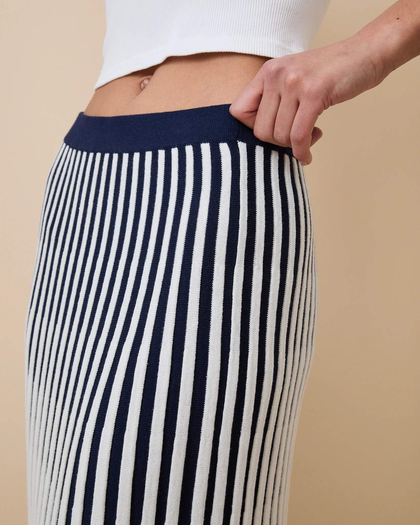 Women's Cotton Knit Pleated Skirt Blue White Stripe - Image 4