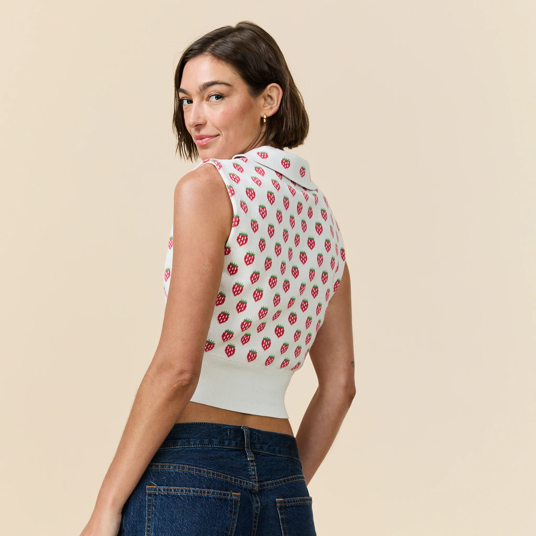 Women's Knit Collared Button Up Tank Strawberry - Image 4