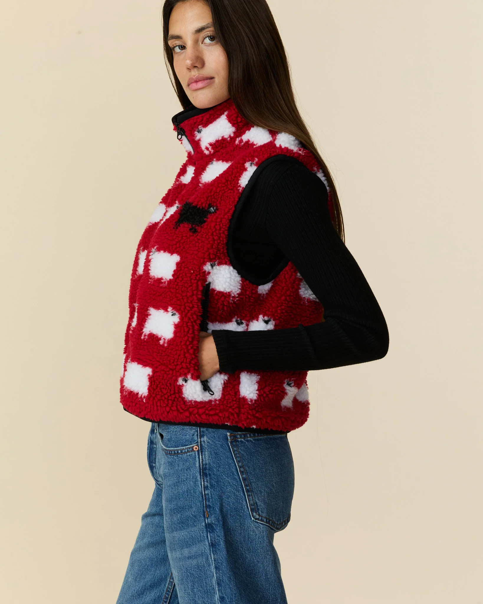 Women's Sherpa Sheep Vest Diana Red - Image 4